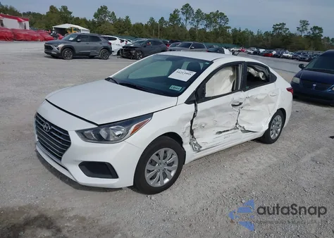 2022 Hyundai Accent Se z USA, uszkodzony, nr VIN 3KPC24A66NE183551